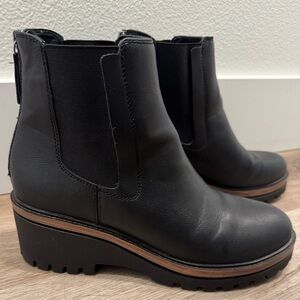 Black Leather Chelsea Boots with Low Wedge Heel